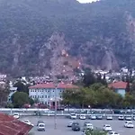 Hzd אכסניה